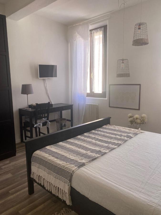 Maison Rebecca Carpi Bagian luar foto